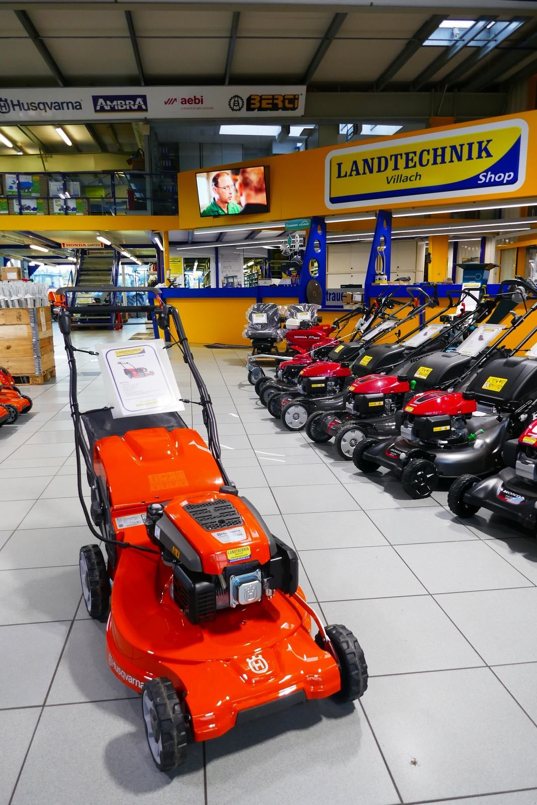 Rasenmäher des Typs Husqvarna Rasenmäher LC 353VE, Gebrauchtmaschine in Villach (Bild 2)