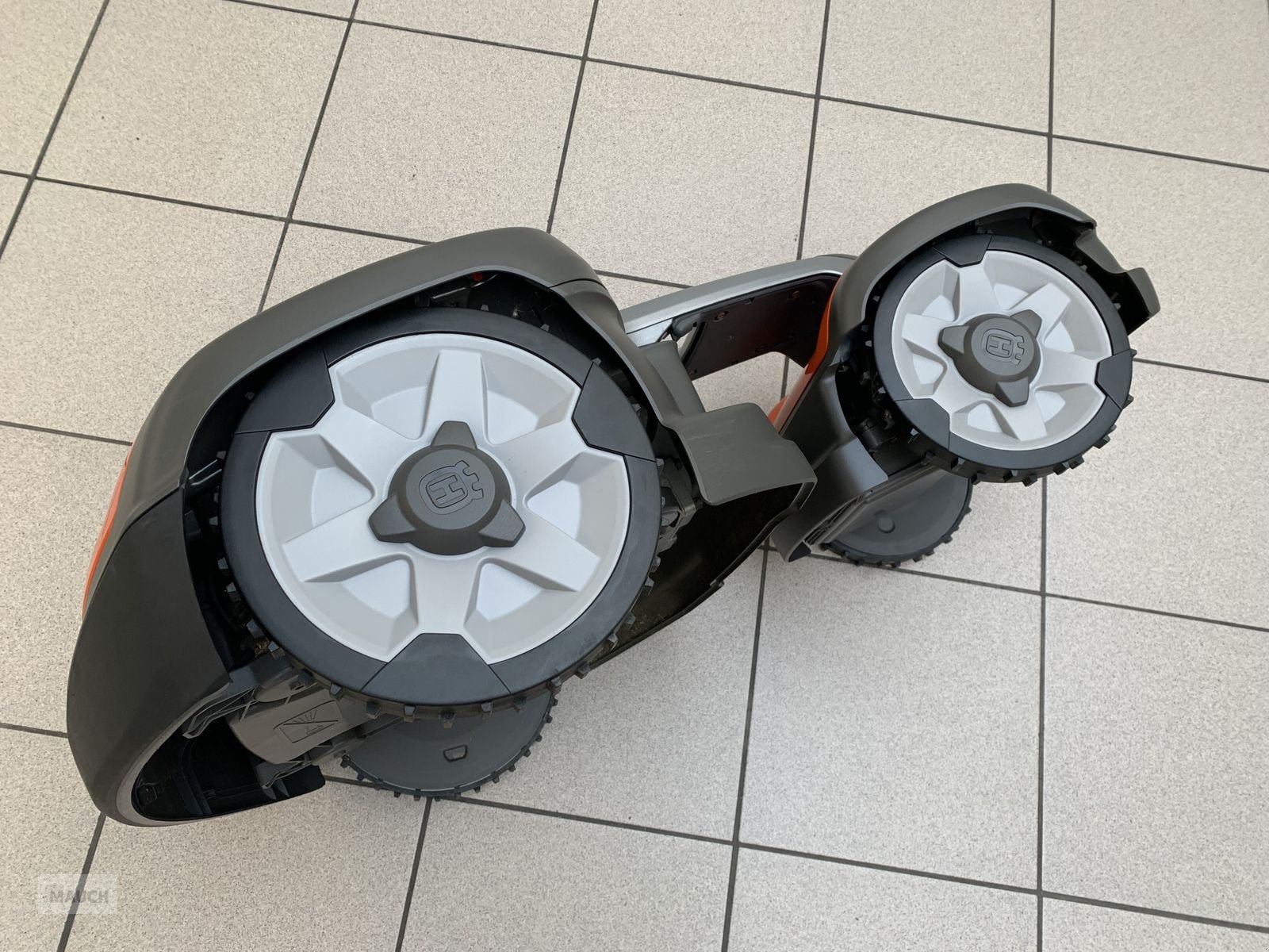 Rasenmäher of the type Husqvarna Rasenroboter Automower 535 AWD, Gebrauchtmaschine in Eben (Picture 13)