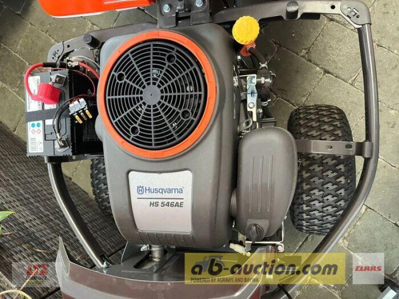 Rasenmäher of the type Husqvarna RIDER R 320X AWD + MÄHDECK 103, Neumaschine in Hartmannsdorf (Picture 4)