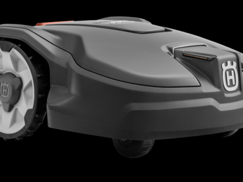 Rasenmäher des Typs Husqvarna Robot de tonte Automower 305 Husqvarna, Gebrauchtmaschine in LA SOUTERRAINE (Bild 1)