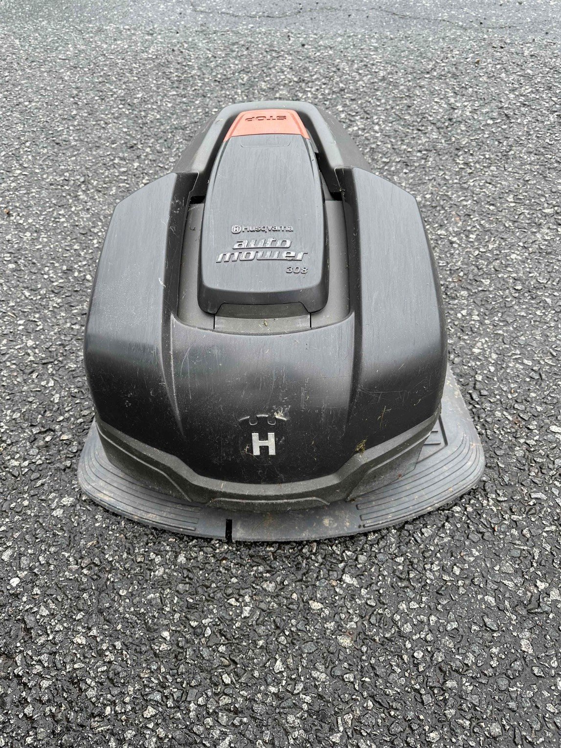 Rasenmäher typu Husqvarna Robot de tonte Automower 308 Husqvarna, Gebrauchtmaschine v LA SOUTERRAINE (Obrázek 2)