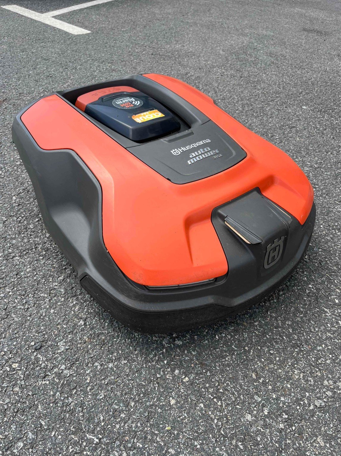 Rasenmäher of the type Husqvarna Robot de tonte Automower 315X Husqvarna, Gebrauchtmaschine in LA SOUTERRAINE (Picture 1)