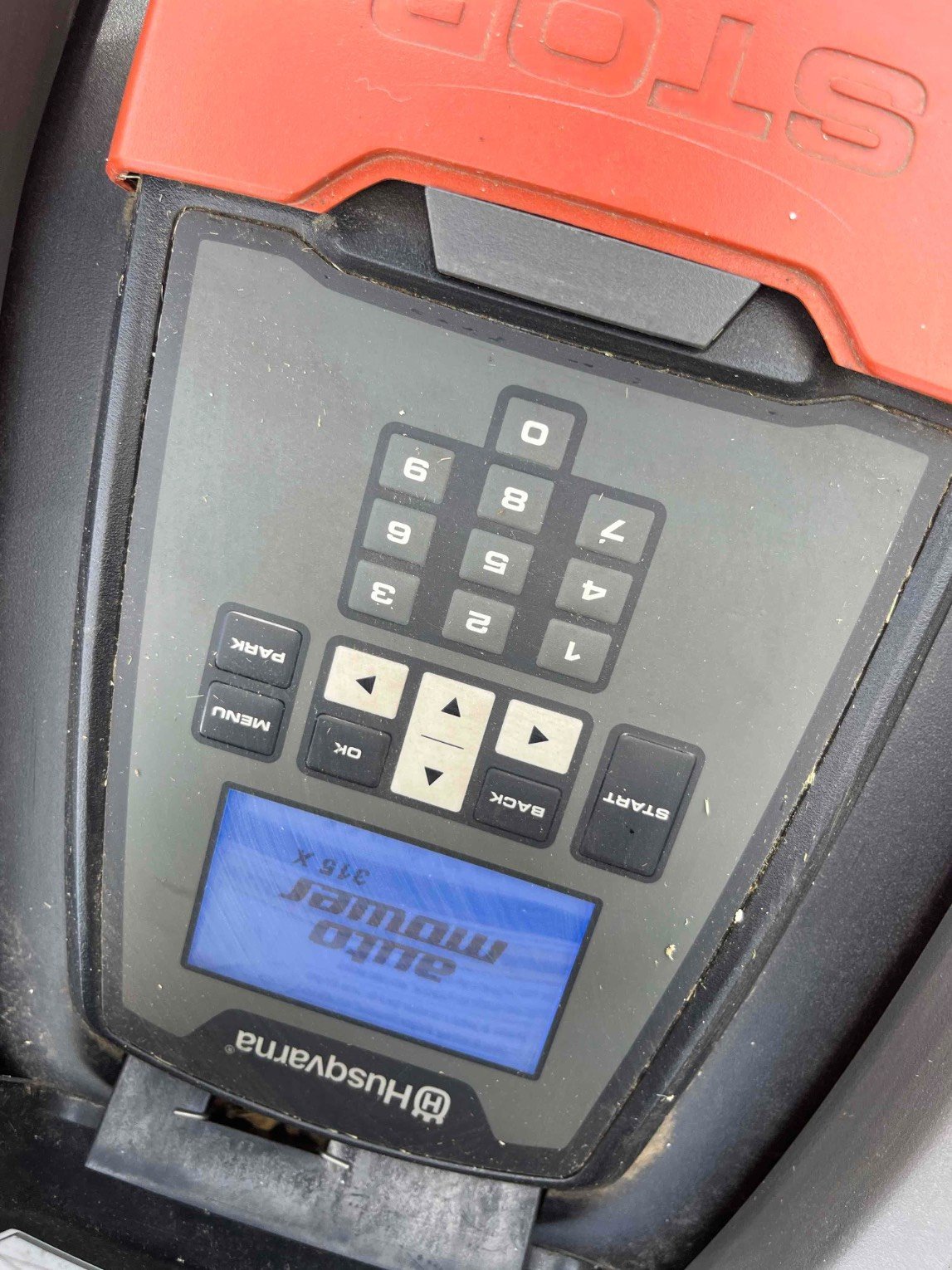 Rasenmäher типа Husqvarna Robot de tonte Automower 315X Husqvarna, Gebrauchtmaschine в LA SOUTERRAINE (Фотография 4)