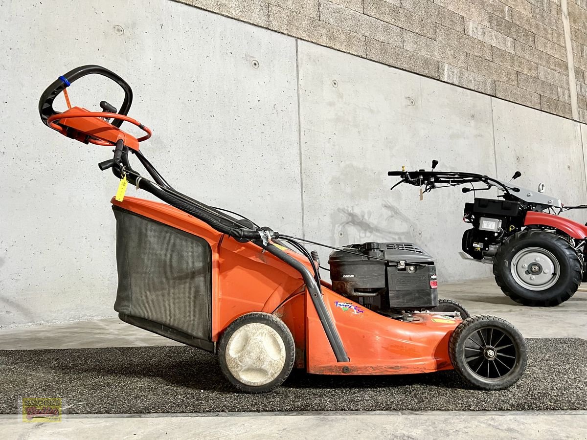 Rasenmäher от тип Husqvarna Royal 49 S Rasenmäher, Gebrauchtmaschine в Kötschach (Снимка 4)