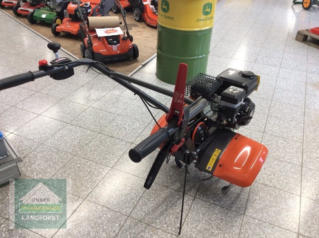 Rasenmäher of the type Husqvarna TF 225, Neumaschine in Kobenz bei Knittelfeld (Picture 3)