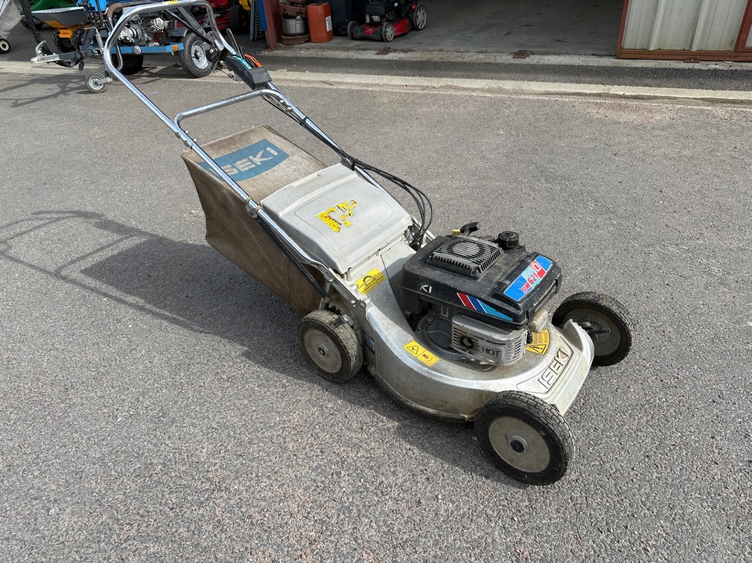 Rasenmäher van het type Iseki Sw621pro, Gebrauchtmaschine in LA SOUTERRAINE (Foto 4)