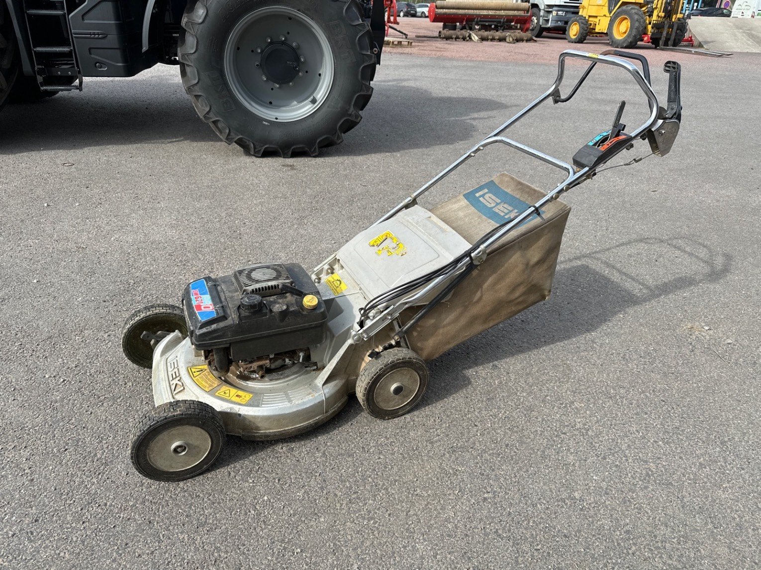 Rasenmäher des Typs Iseki Sw621pro, Gebrauchtmaschine in LA SOUTERRAINE (Bild 1)