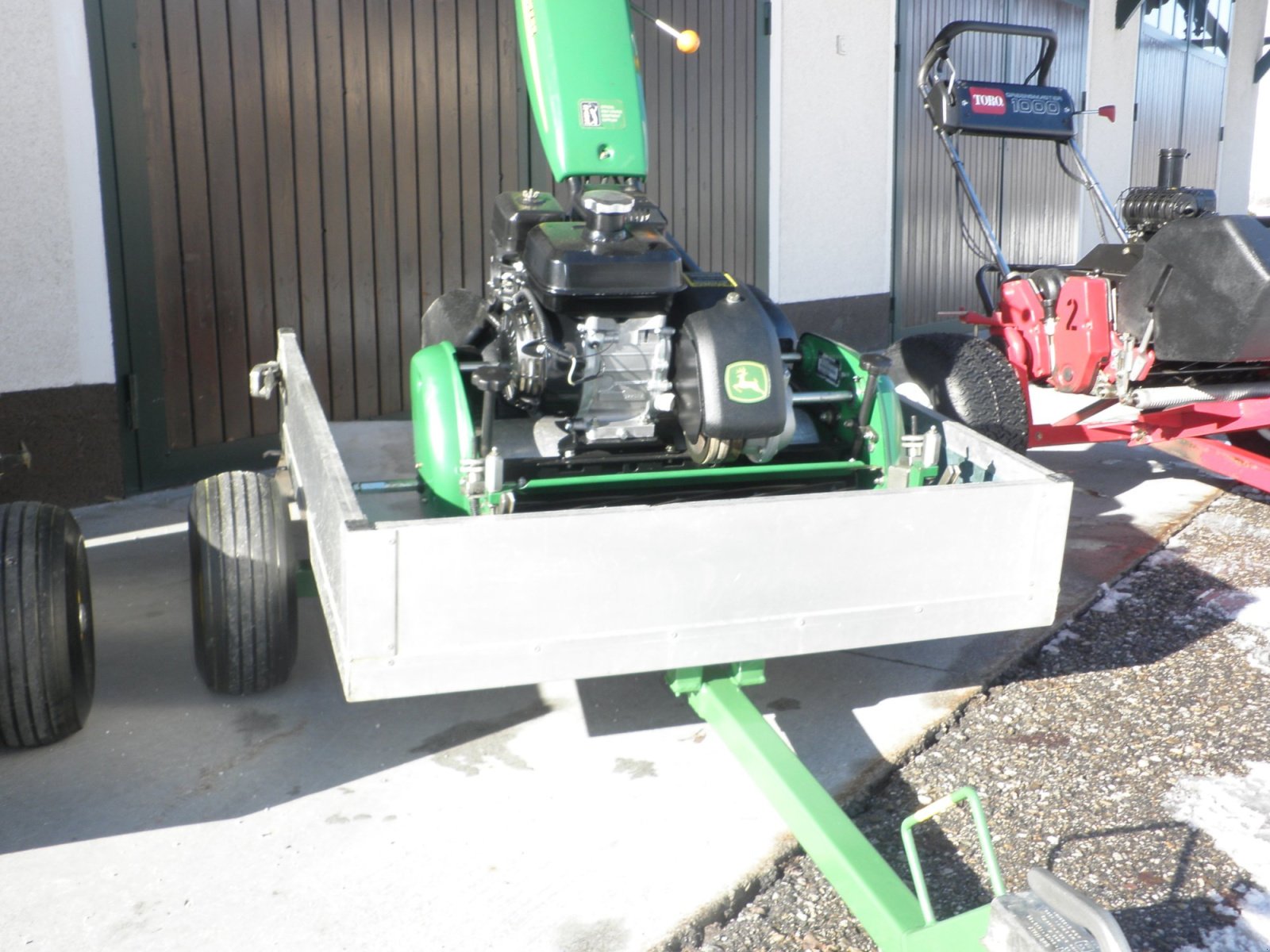 Rasenmäher of the type John Deere 220B, Gebrauchtmaschine in Mondsee (Picture 6)