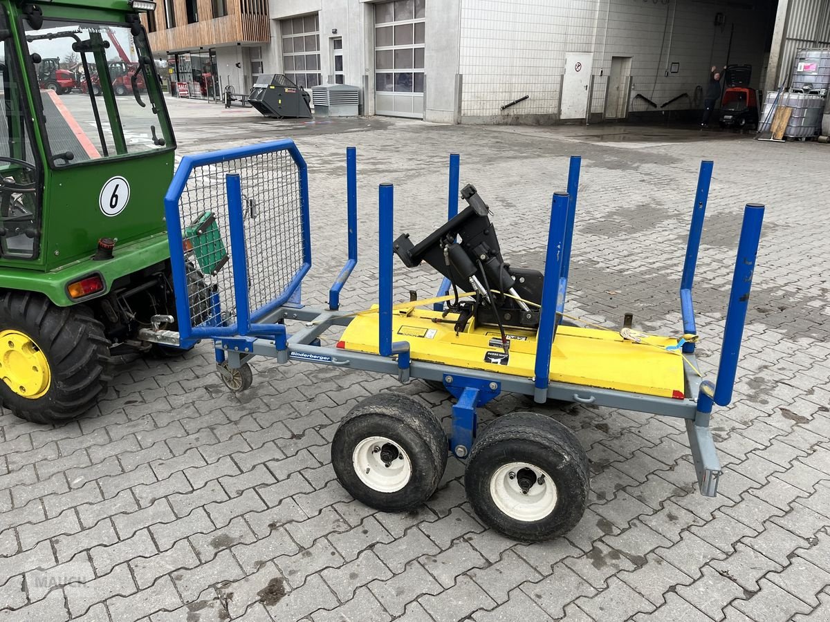 Rasenmäher του τύπου John Deere John Deere 332 mit Rückewagen & Schneeschild, Gebrauchtmaschine σε Burgkirchen (Φωτογραφία 5)