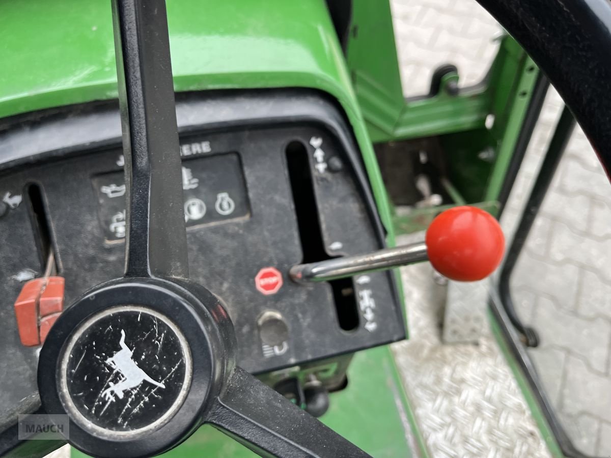 Rasenmäher του τύπου John Deere John Deere 332 mit Rückewagen & Schneeschild, Gebrauchtmaschine σε Burgkirchen (Φωτογραφία 17)