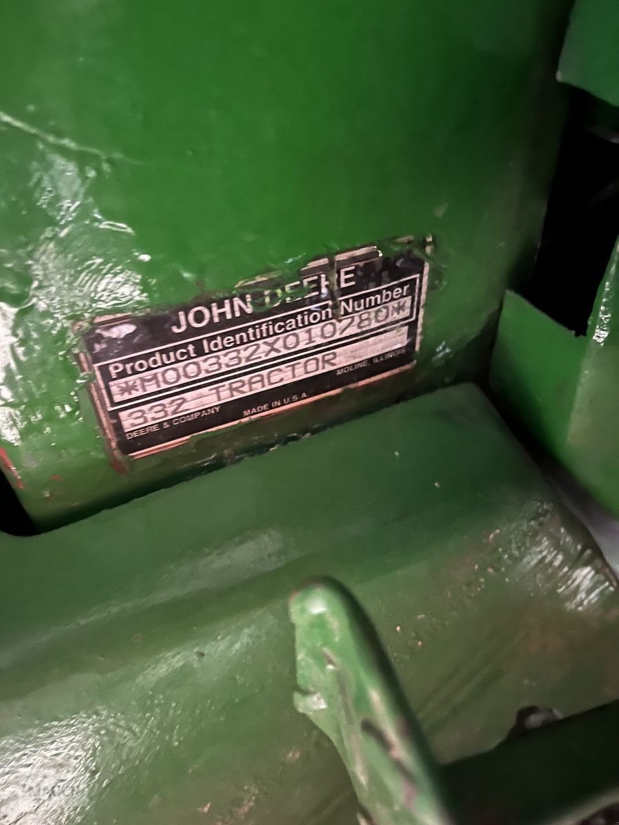 Rasenmäher του τύπου John Deere John Deere 332 mit Rückewagen & Schneeschild, Gebrauchtmaschine σε Burgkirchen (Φωτογραφία 18)