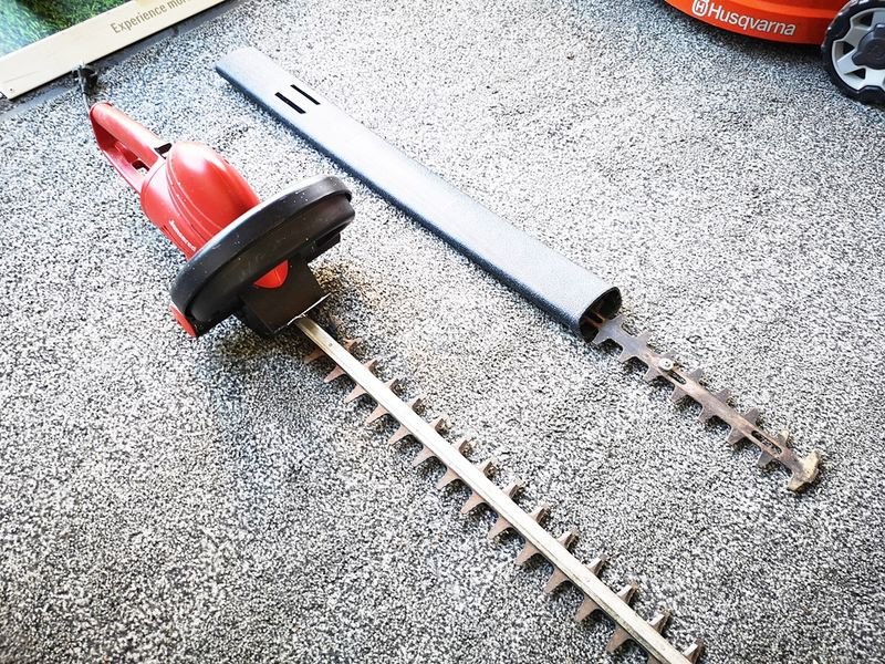 Rasenmäher typu Jonsered HT 2106 ET Heckenschere, Gebrauchtmaschine v St. Marienkirchen (Obrázek 4)