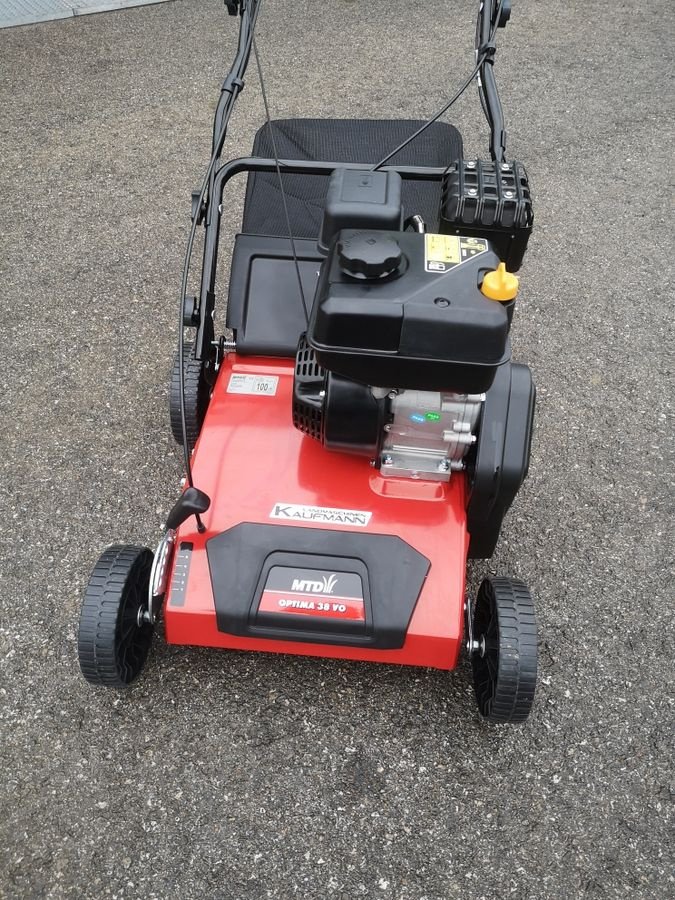 Rasenmäher Türe ait MTD-Motorgeräte MTD Vertikutierer Optima 38 VO, Neumaschine içinde NATTERNBACH (resim 4)