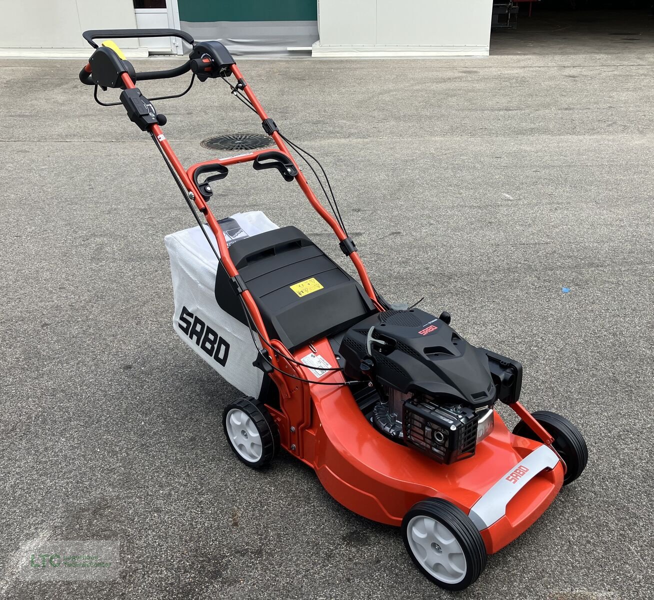 Rasenmäher des Typs Sonstige 54- K Vario B, Neumaschine in Redlham (Bild 2)