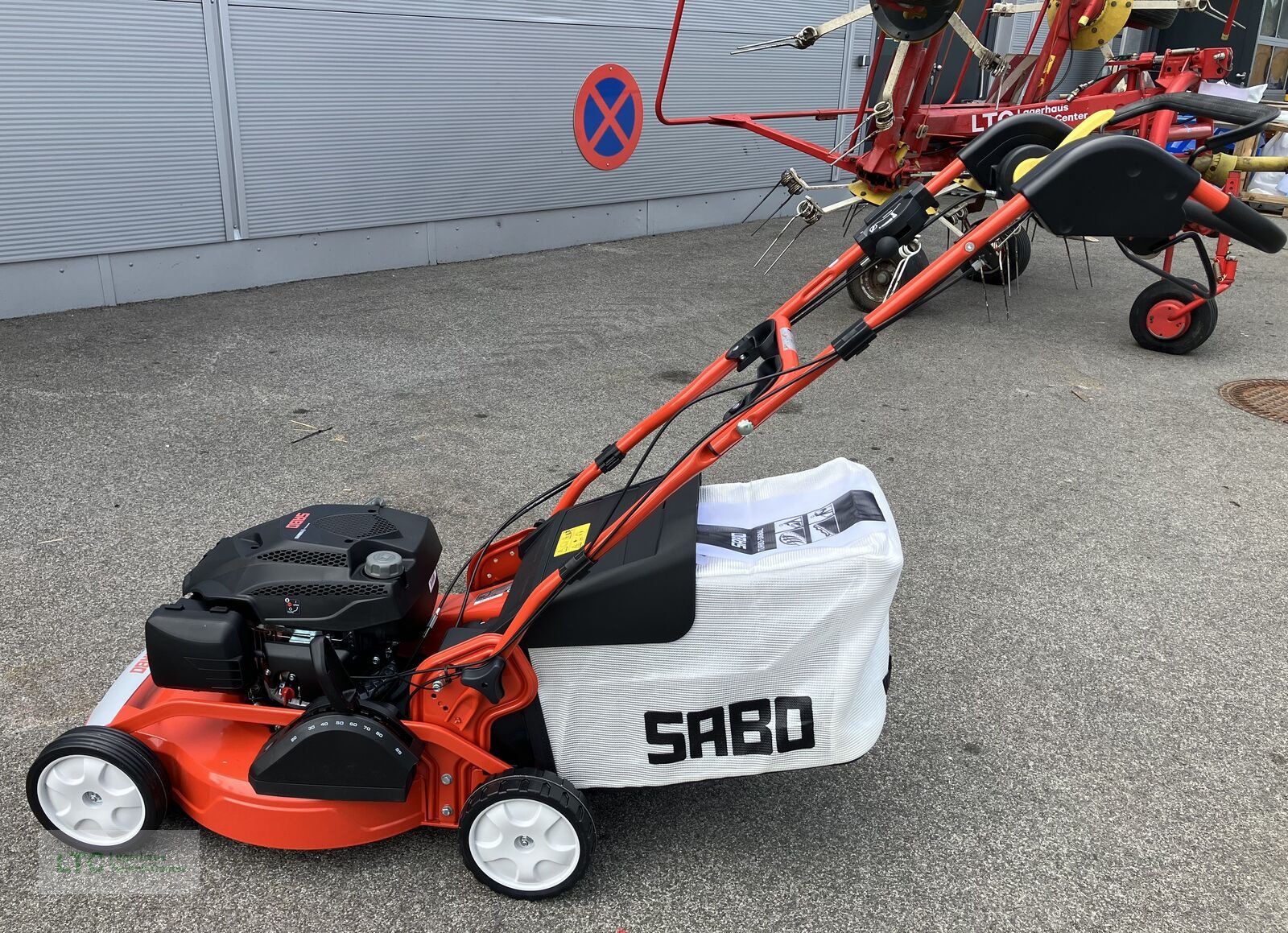 Rasenmäher des Typs Sonstige 54- K Vario B, Neumaschine in Redlham (Bild 9)