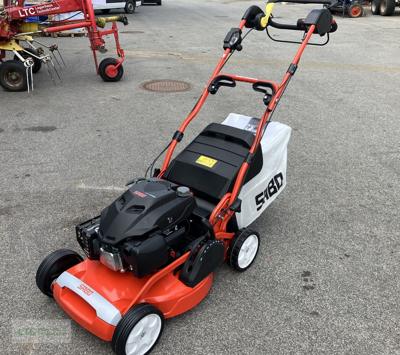 Rasenmäher des Typs Sonstige 54- K Vario B, Neumaschine in Redlham (Bild 1)