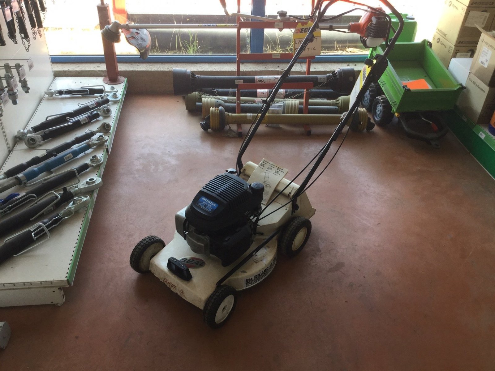 Rasenmäher typu Sonstige Béal, Gebrauchtmaschine w LA SOUTERRAINE (Zdjęcie 3)