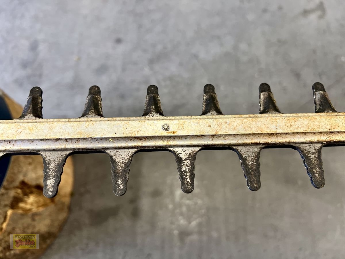 Rasenmäher Türe ait Sonstige Efco TG 750E Heckenschere, Gebrauchtmaschine içinde Kötschach (resim 6)