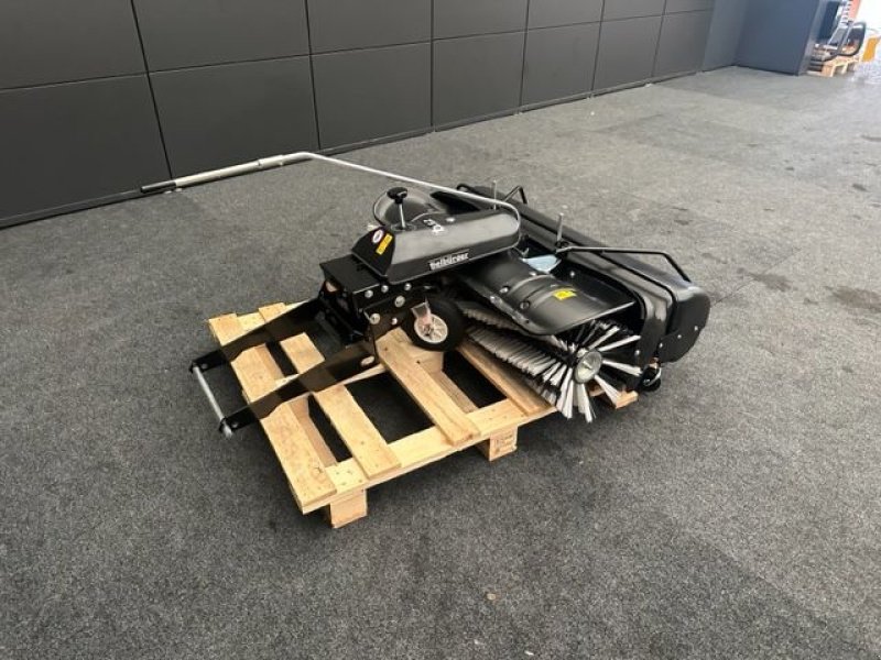 Rasenmäher des Typs Sonstige Tielbürger Kehrbürste zu Husqvarna Rider 300er, Neumaschine in Tamsweg (Bild 7)