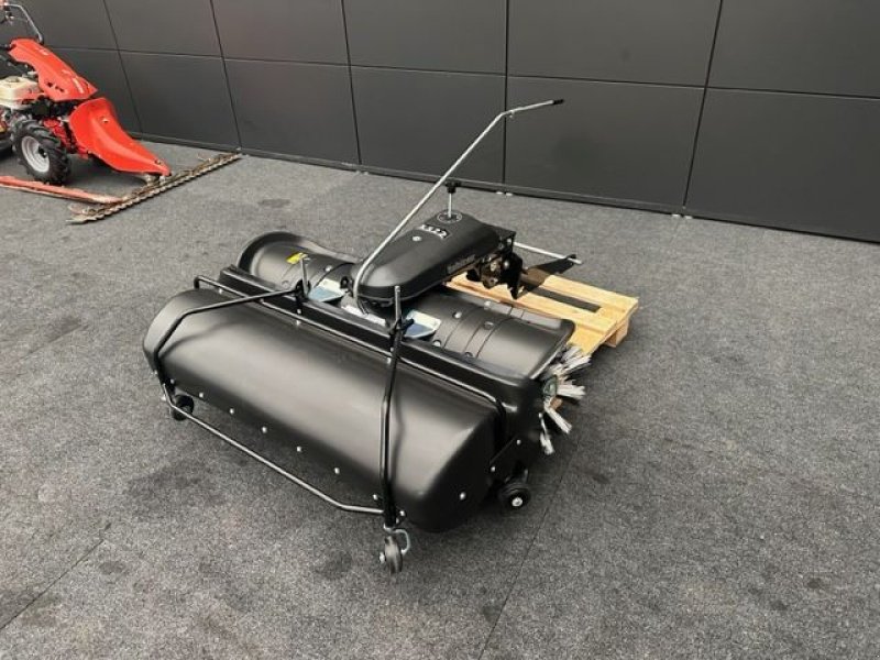 Rasenmäher des Typs Sonstige Tielbürger Kehrbürste zu Husqvarna Rider 300er, Neumaschine in Tamsweg (Bild 10)