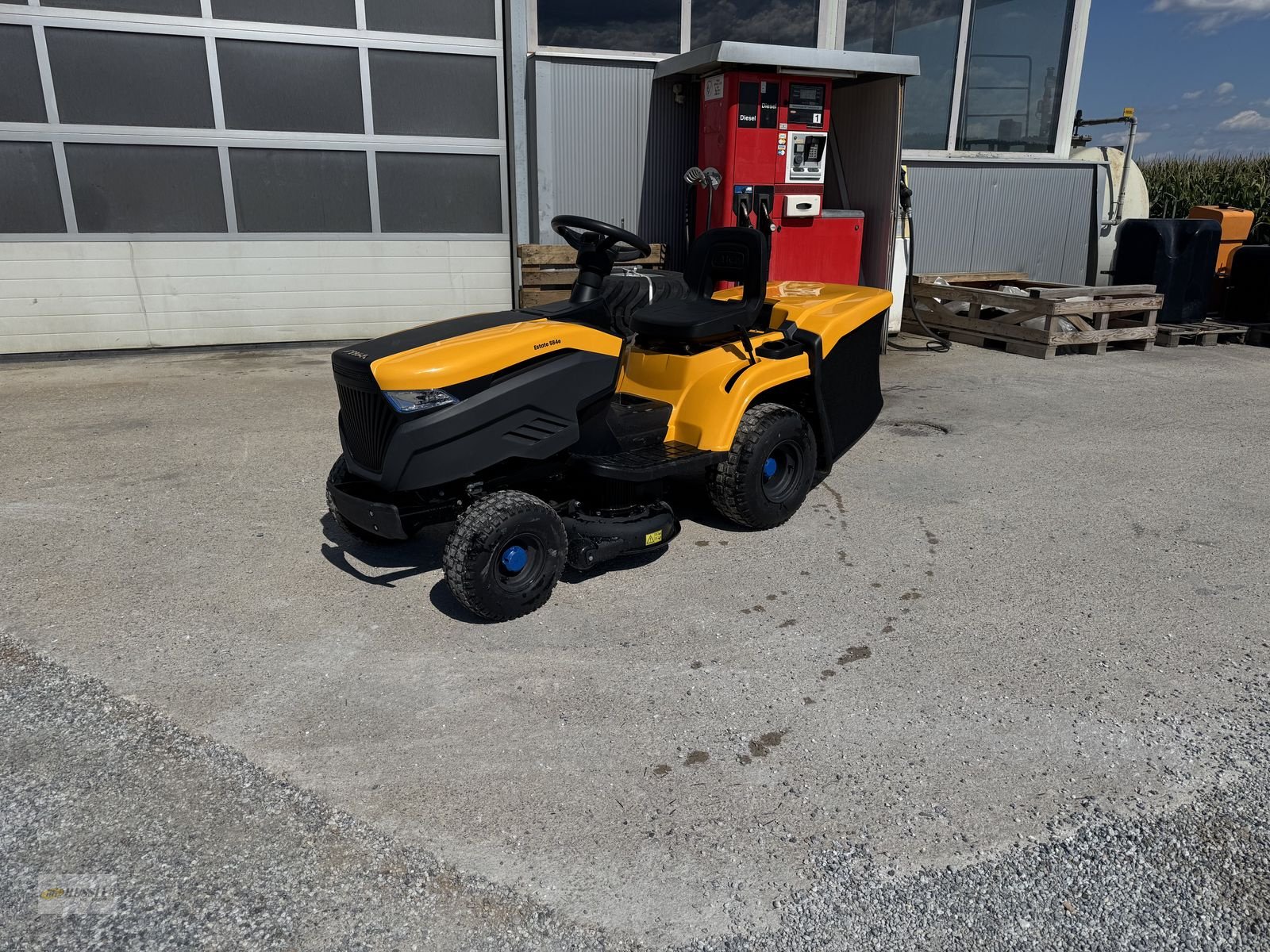 Rasenmäher des Typs Stiga Estate 584e, Neumaschine in Söding- Sankt. Johann (Bild 1)