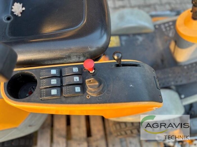 Rasenmäher Türe ait Stiga PARK PRO 20 4 WD, Gebrauchtmaschine içinde Meppen-Versen (resim 16)