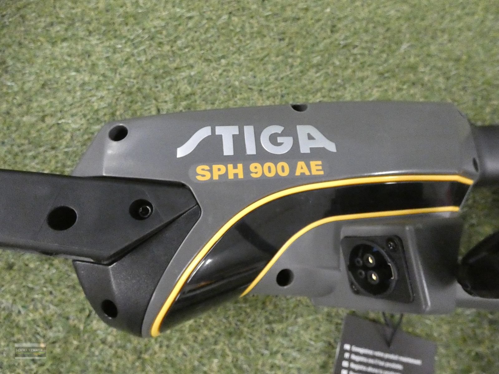 Rasenmäher des Typs Stiga SPH 900 AE Teleskopheckenschneider, Neumaschine in Gampern (Bild 2)