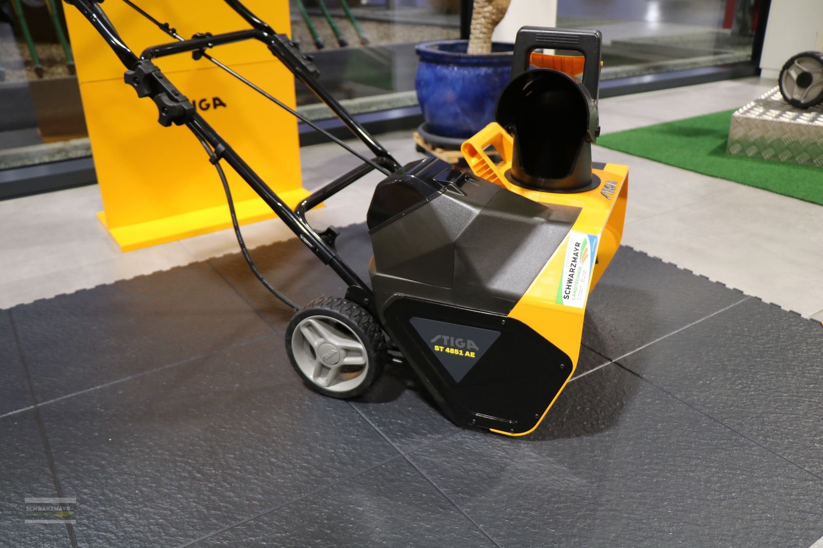 Rasenmäher des Typs Stiga ST 4851 AE, Neumaschine in Gampern (Bild 3)
