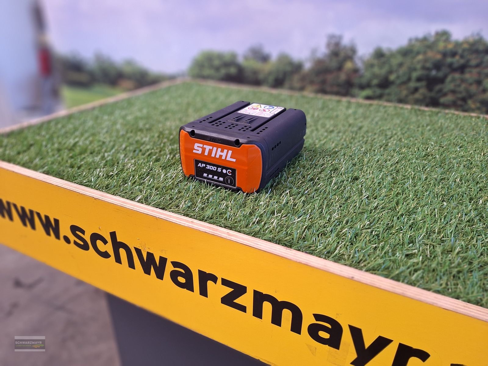 Rasenmäher des Typs Stihl AP300S Ersatz Akku, Neumaschine in Gampern (Bild 4)