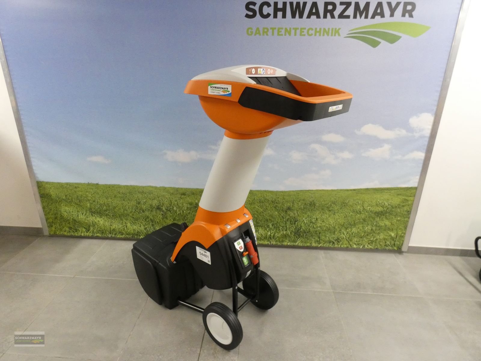 Rasenmäher of the type Stihl GHE 375.0 Häcksler, Neumaschine in Aurolzmünster (Picture 4)