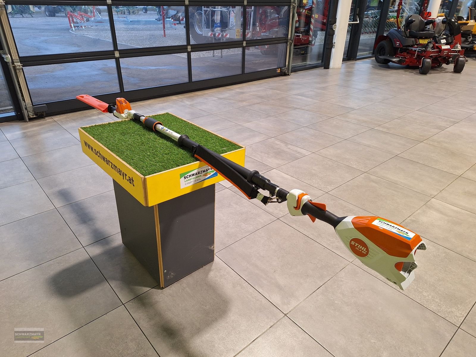 Rasenmäher του τύπου Stihl HLA 86, Neumaschine σε Aurolzmünster (Φωτογραφία 5)