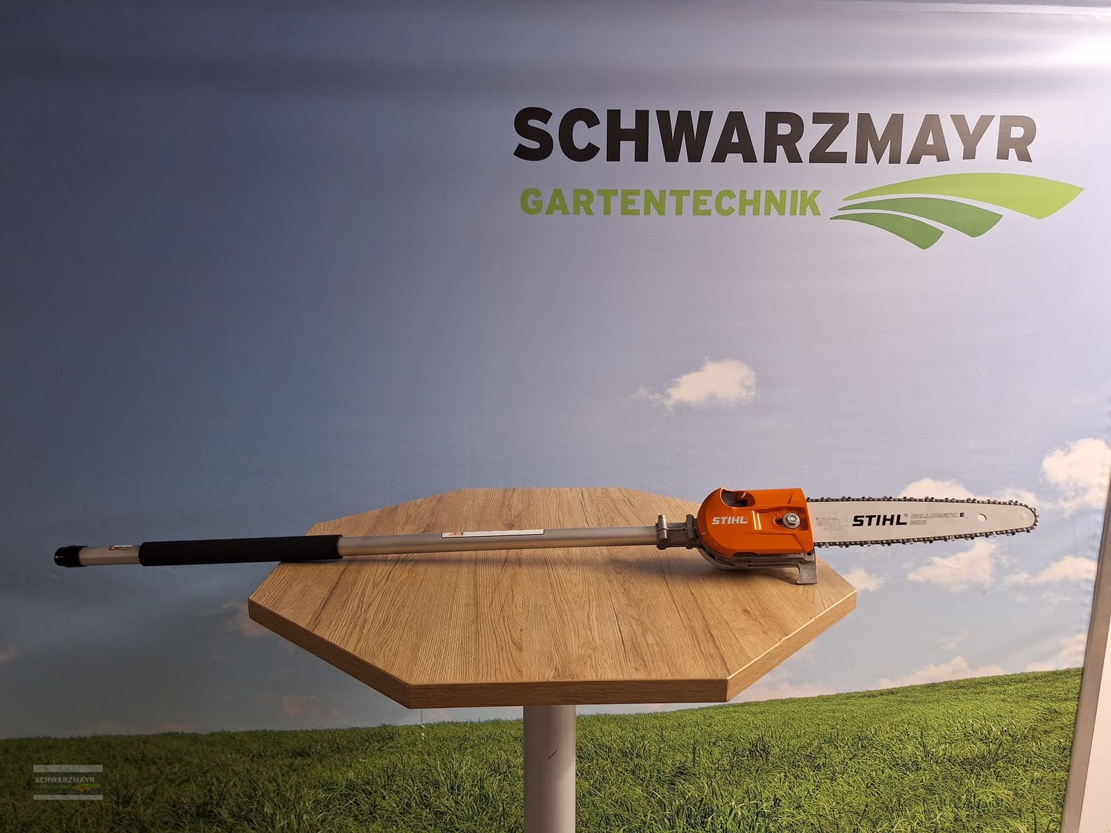 Rasenmäher του τύπου Stihl HT-KM, Neumaschine σε Aurolzmünster (Φωτογραφία 1)