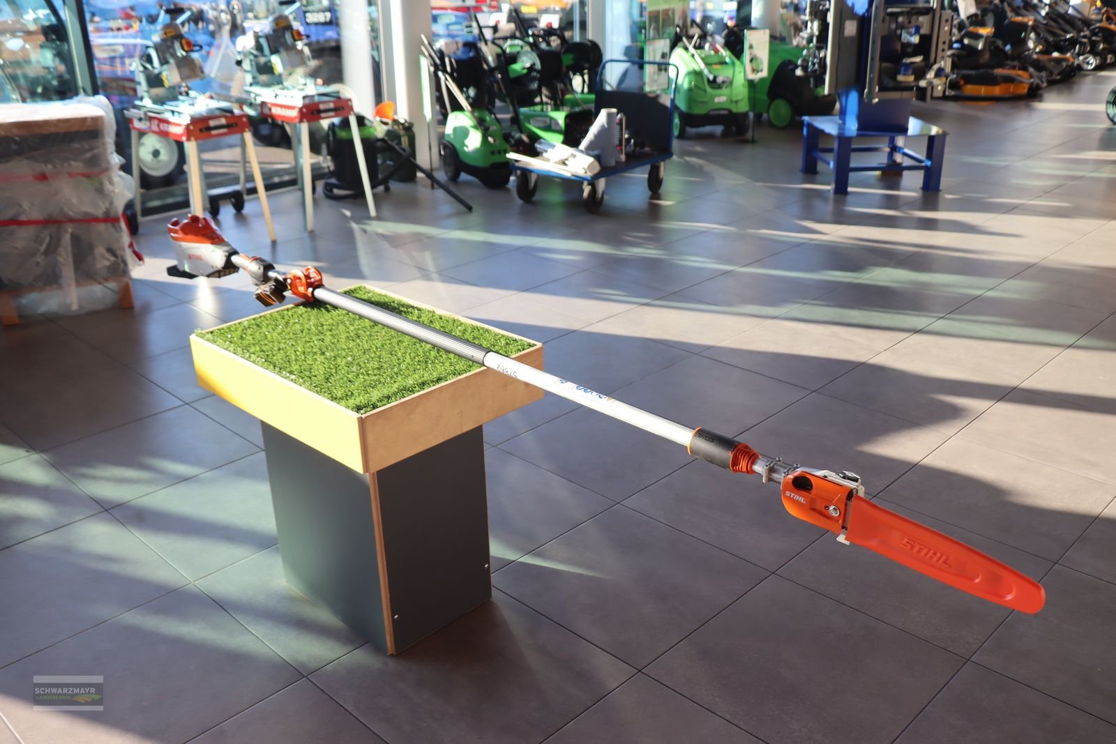 Rasenmäher tipa Stihl HTA 135 30cm, Neumaschine u Aurolzmünster (Slika 3)