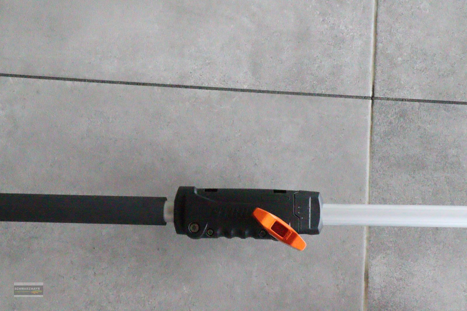 Rasenmäher Türe ait Stihl HTA 50+AK20+AL101, Neumaschine içinde Gampern (resim 12)