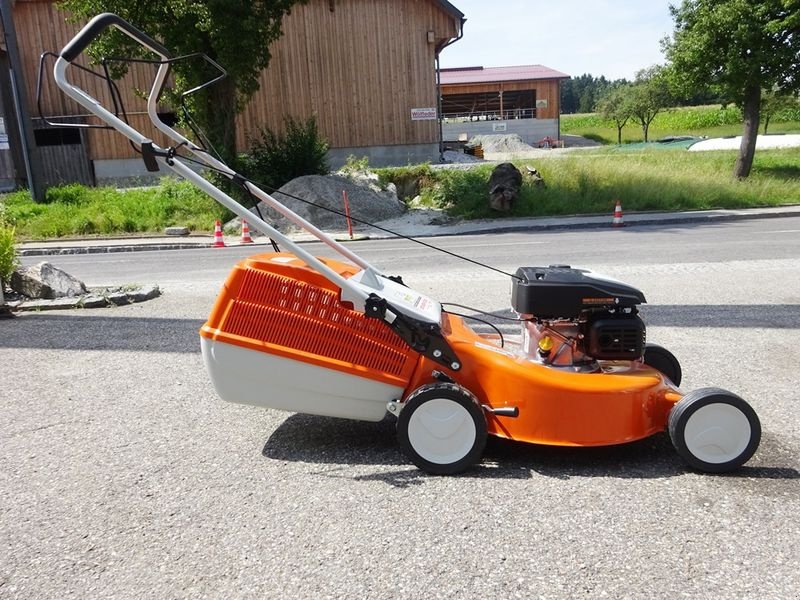 Rasenmäher a típus Stihl RM 253.2 T Rasenmäher, Neumaschine ekkor: St. Marienkirchen (Kép 4)