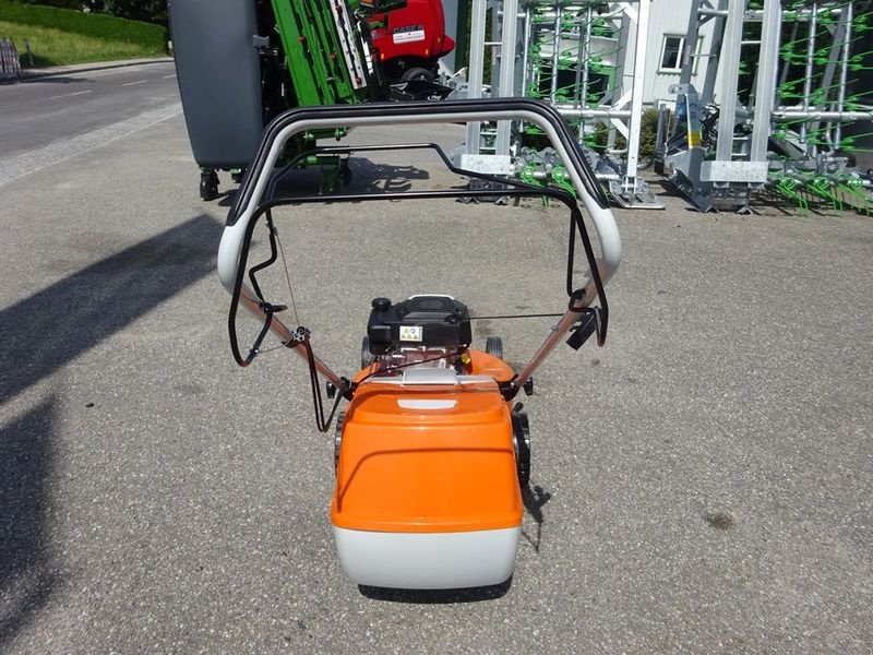 Rasenmäher a típus Stihl RM 253.2 T Rasenmäher, Neumaschine ekkor: St. Marienkirchen (Kép 6)