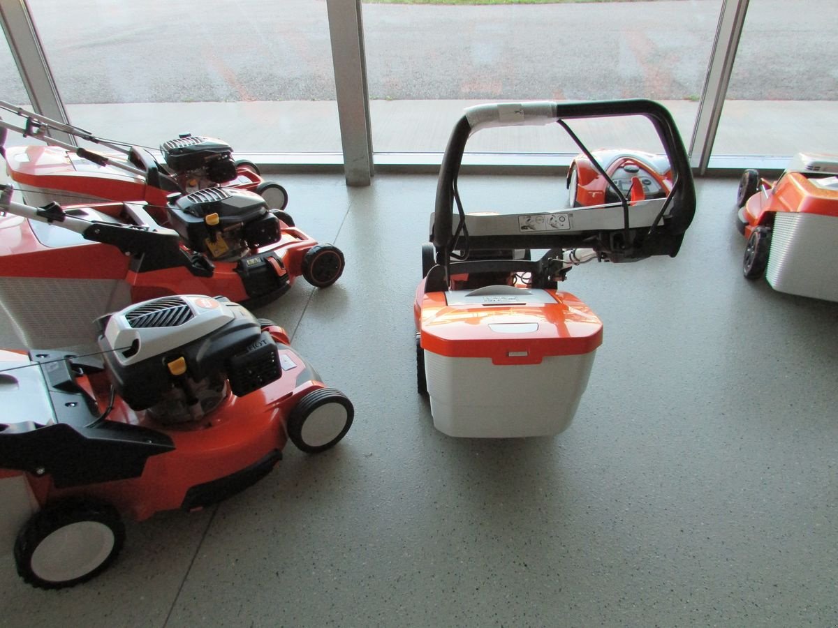 Rasenmäher typu Stihl RMA 448 PV AKTION, Gebrauchtmaschine w Saxen (Zdjęcie 7)