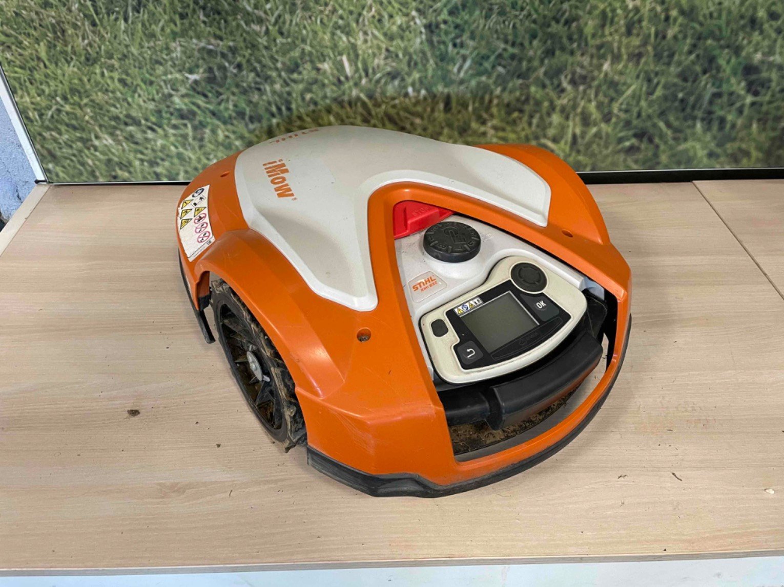 Rasenmäher типа Stihl Robot de tonte MI 632 Sthil, Gebrauchtmaschine в LA SOUTERRAINE (Фотография 4)