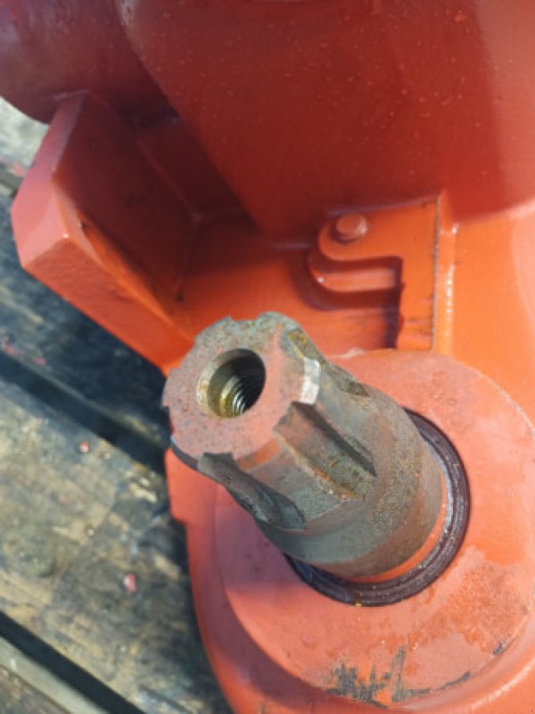 Rasenmäher van het type Taarup 4040C, Gebrauchtmaschine in Hemmet (Foto 8)