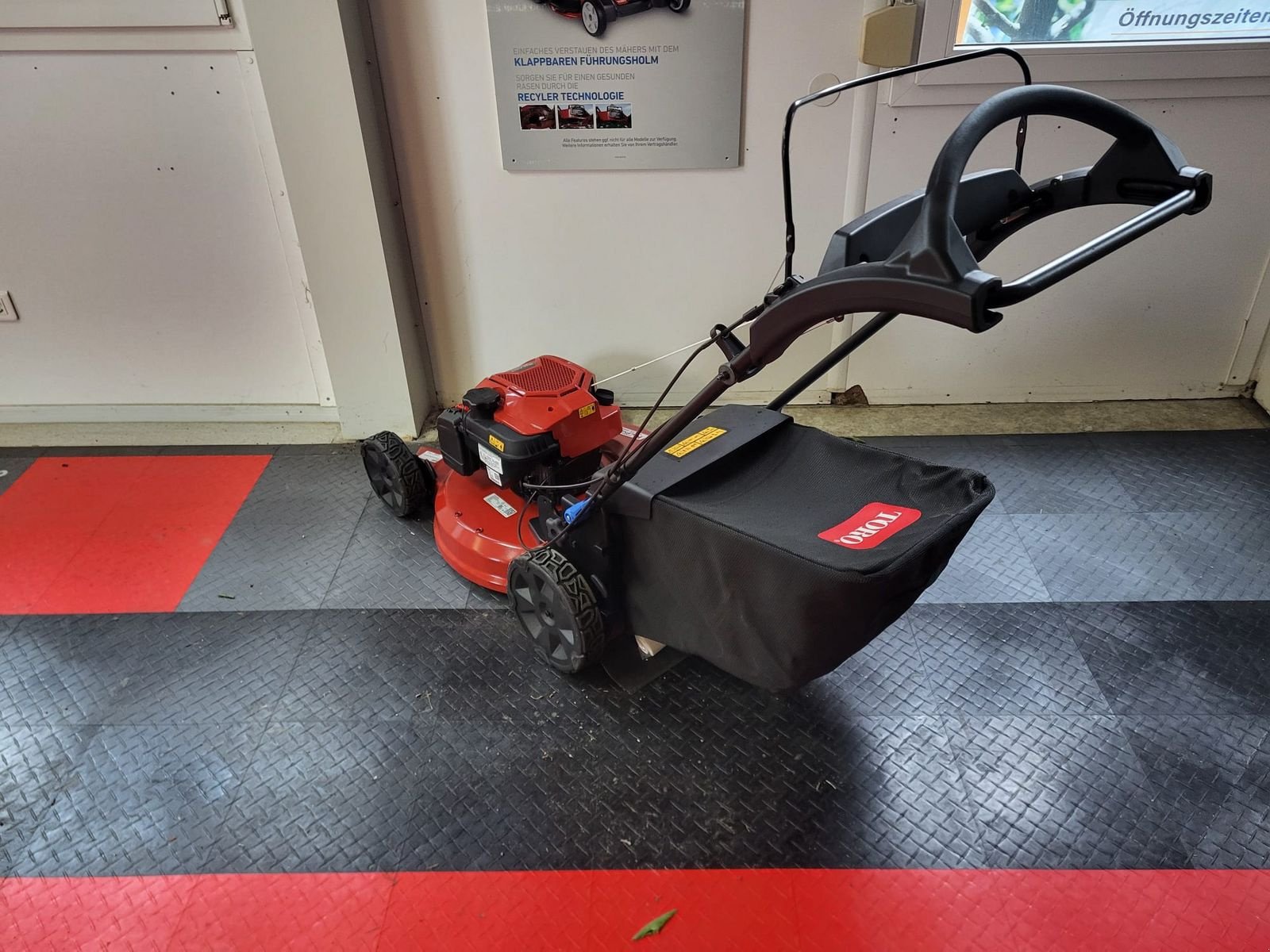 Rasenmäher типа Toro Rasenmäher Toro 21693, Neumaschine в NATTERNBACH (Фотография 3)