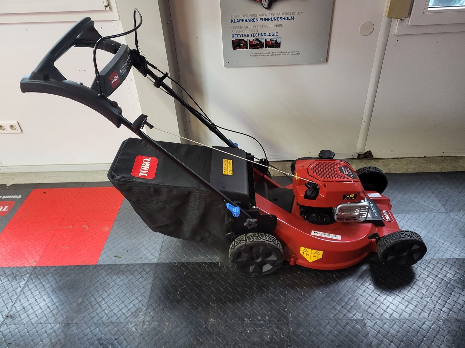 Rasenmäher типа Toro Rasenmäher Toro 21693, Neumaschine в NATTERNBACH (Фотография 9)