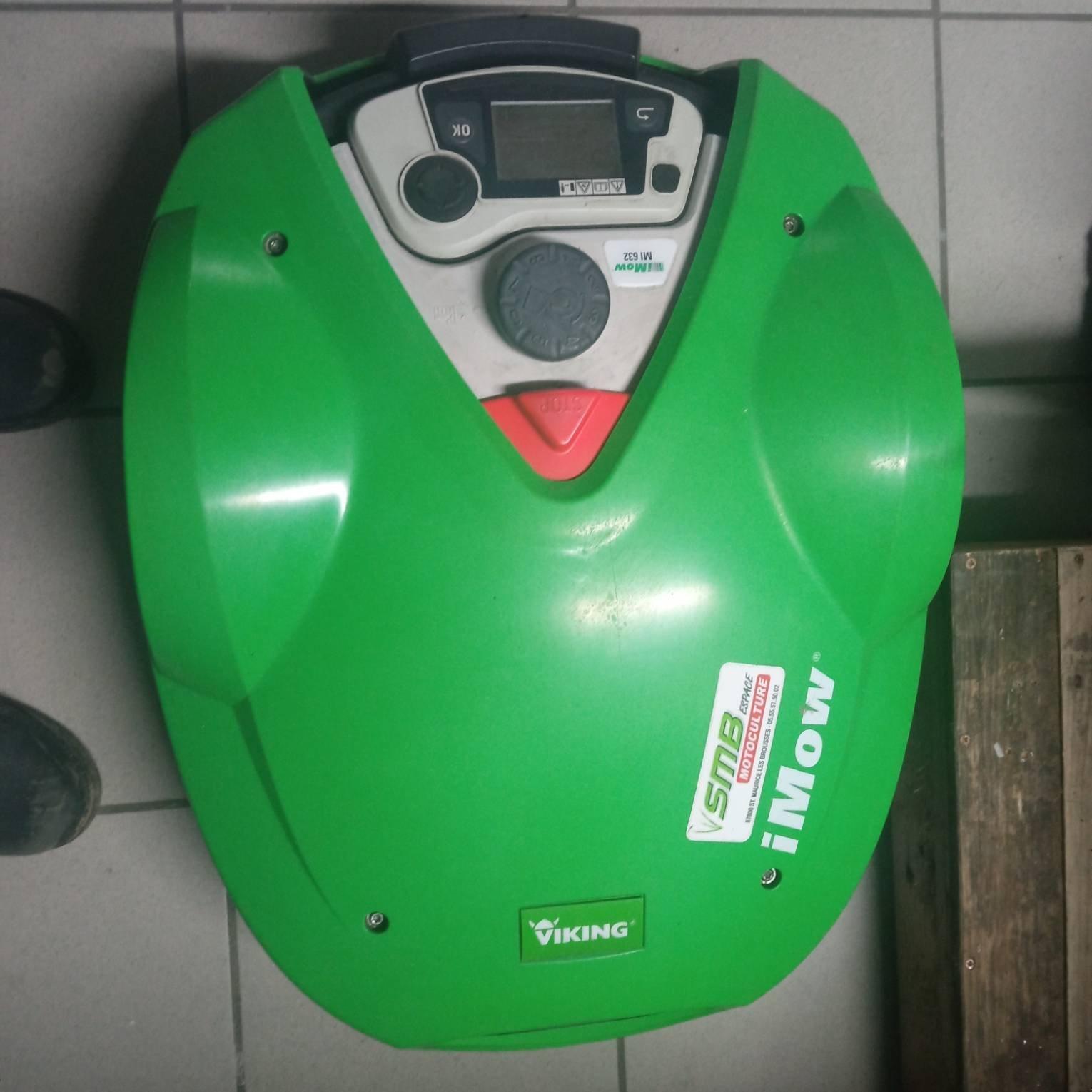 Rasenmäher typu Viking Robot de tonte Mi 632P Viking, Gebrauchtmaschine v LA SOUTERRAINE (Obrázek 1)