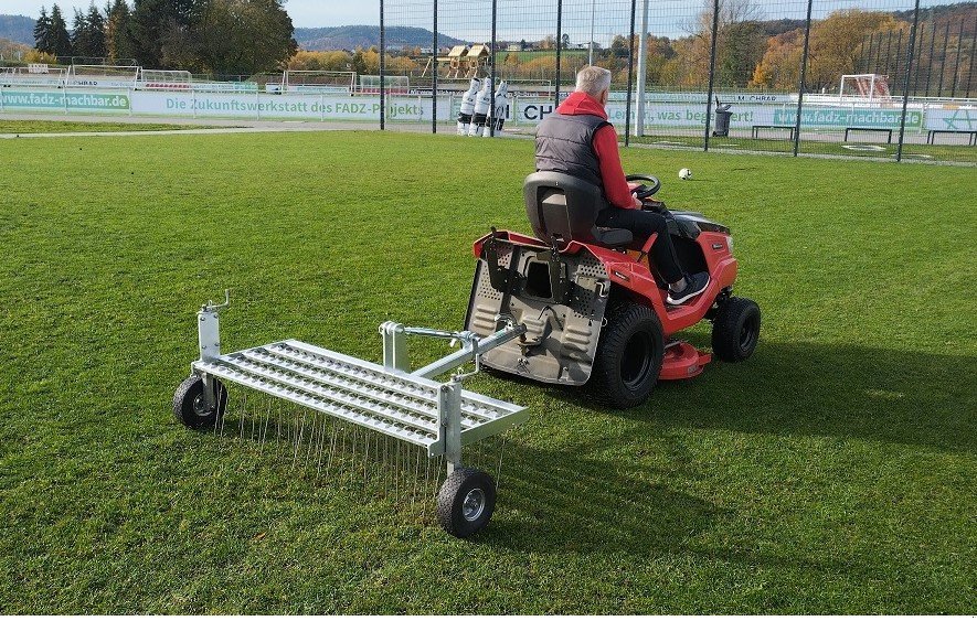 Rasenstriegel des Typs rasenstriegel.de RS1504 Eco, Neumaschine in Bad Staffelstein (Bild 2)