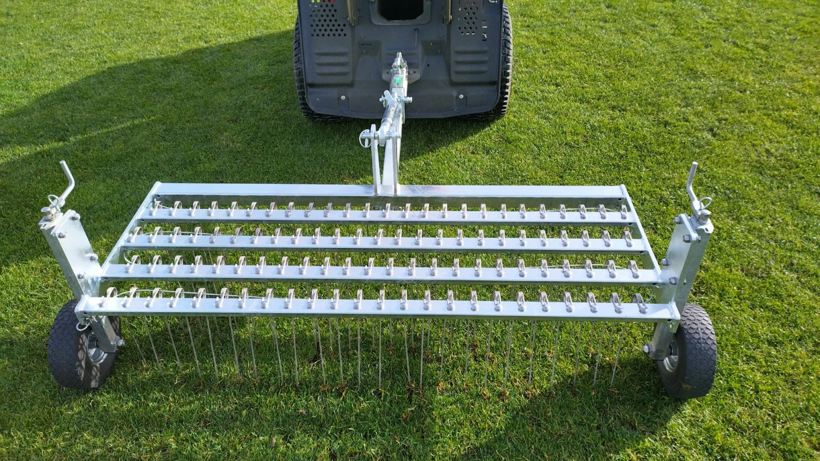 Rasenstriegel des Typs rasenstriegel.de RS1504 Eco, Neumaschine in Bad Staffelstein (Bild 3)