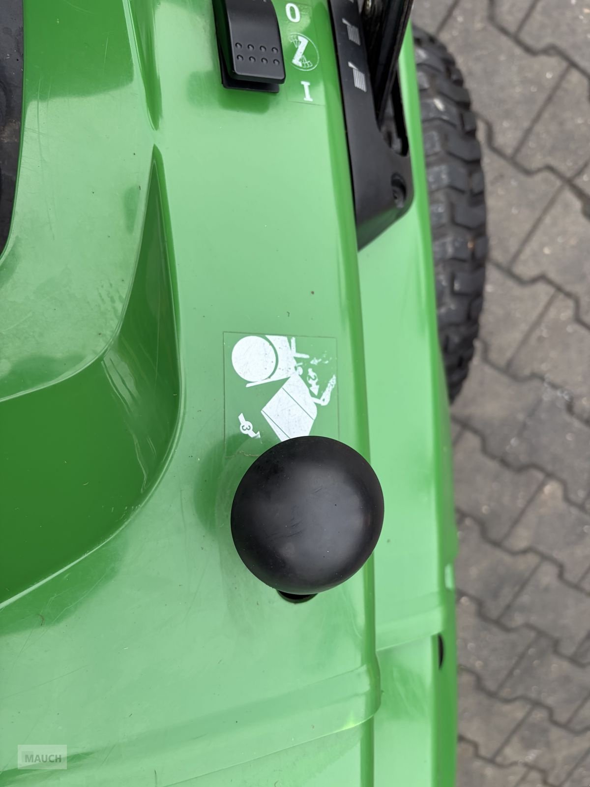 Rasentraktor typu Alko Grüne Welle 102-175H, Gebrauchtmaschine w Burgkirchen (Zdjęcie 14)