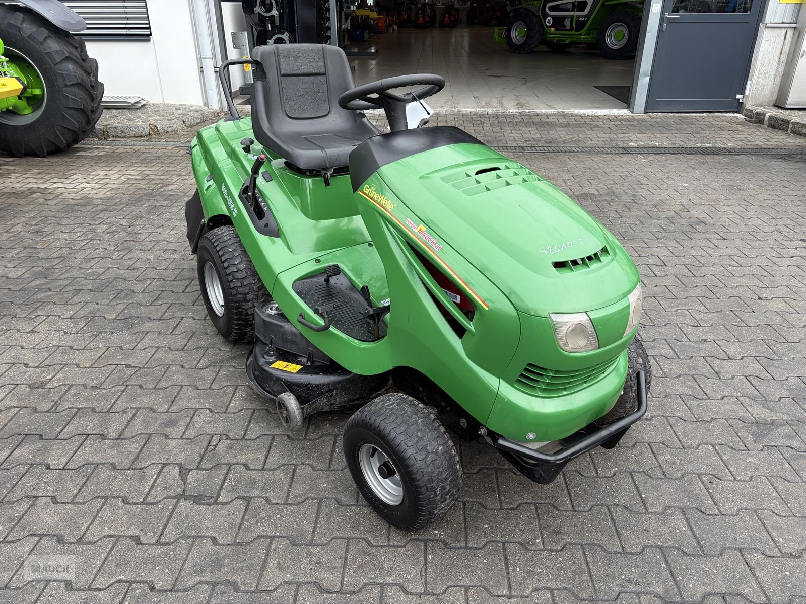 Rasentraktor typu Alko Grüne Welle 102-175H, Gebrauchtmaschine w Burgkirchen (Zdjęcie 2)