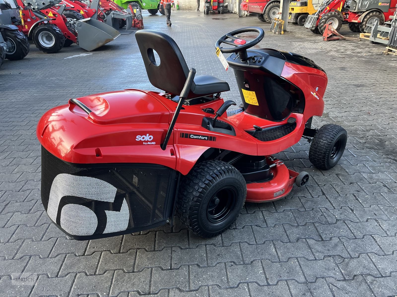 Rasentraktor des Typs Alko T15 103.7 Comfort HD-A gepflegter Zustand, Gebrauchtmaschine in Burgkirchen (Bild 13)