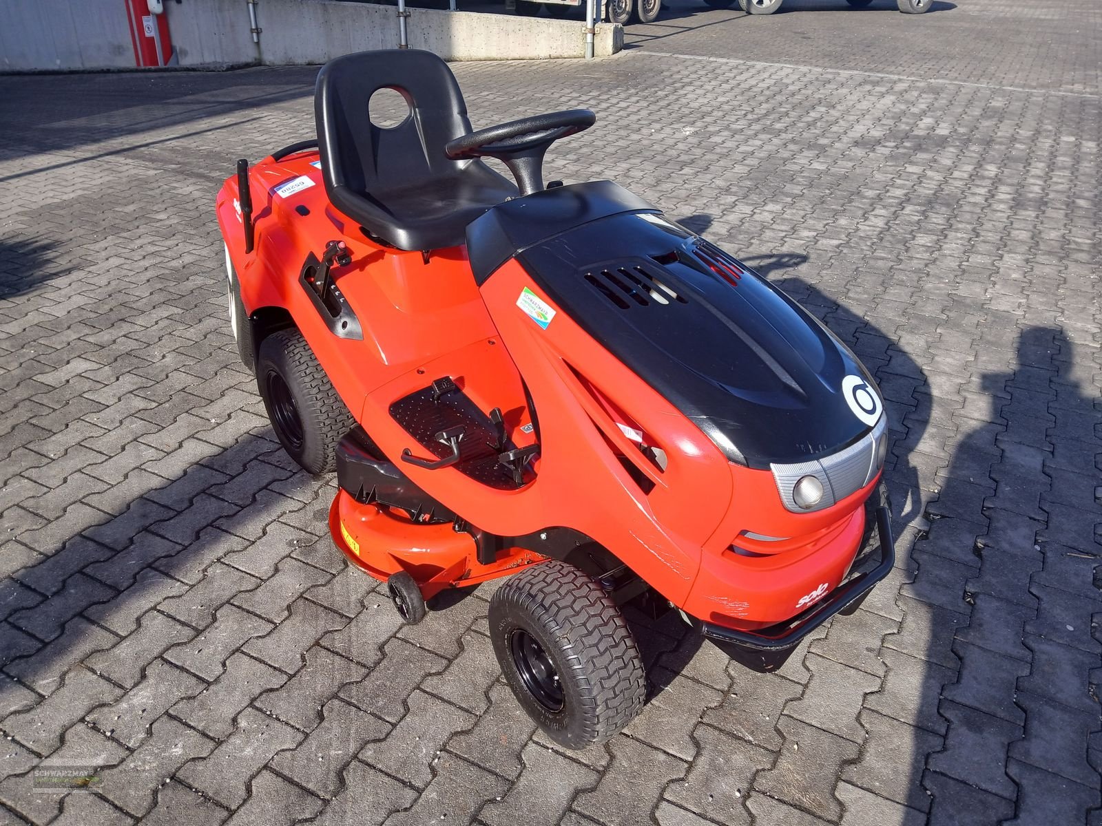 Rasentraktor typu Alko T18 102.7 HD, Gebrauchtmaschine v Aurolzmünster (Obrázek 4)