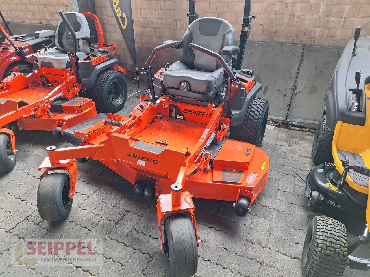 Rasentraktor del tipo Ariens ARIENS ZENITH 60, Neumaschine In Groß-Umstadt (Immagine 2)