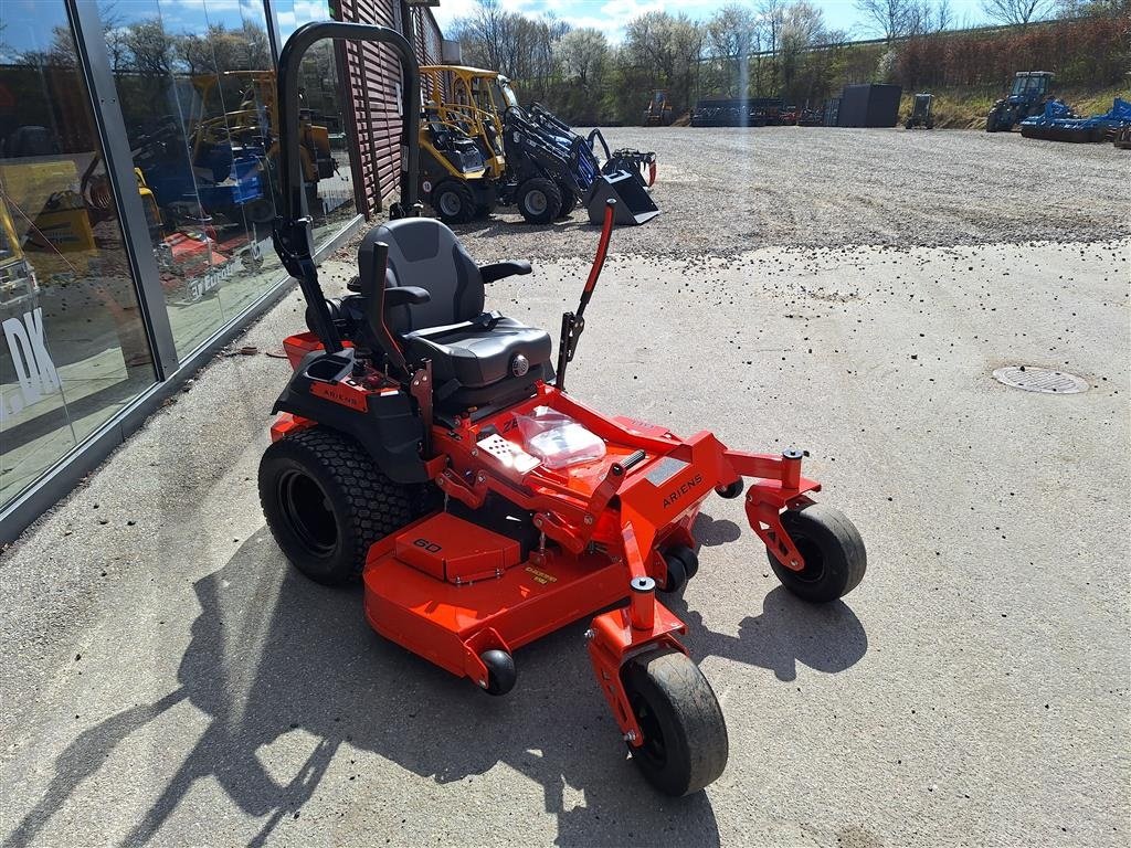 Rasentraktor des Typs Ariens Zenith 60" (152 cm Klippe bredde), Gebrauchtmaschine in Rødekro (Bild 3)